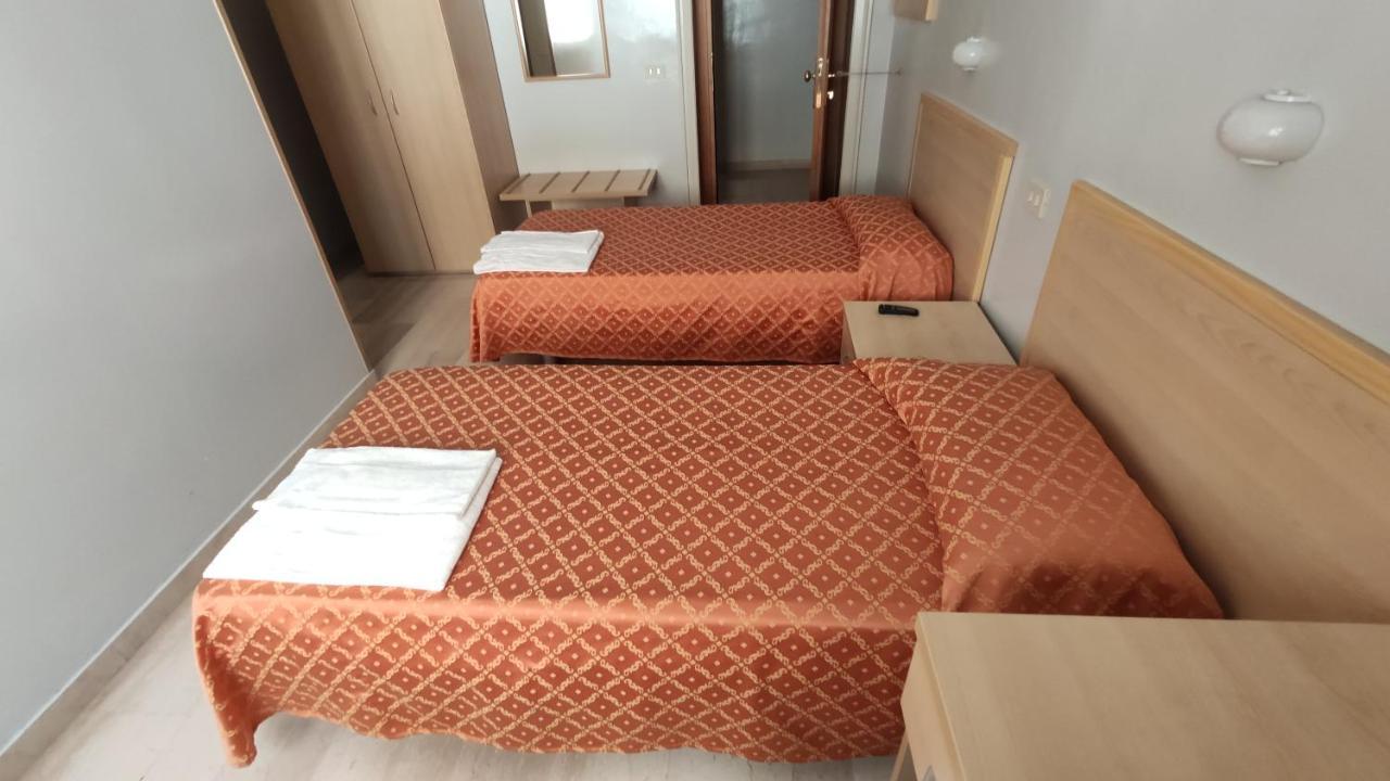 San Juan De Ribera, Casa Per Ferie 호텔 로마 외부 사진